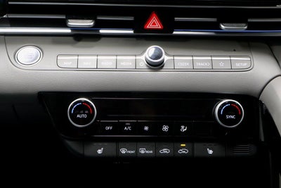 2025 Hyundai ELANTRA SEL Convenience IVT