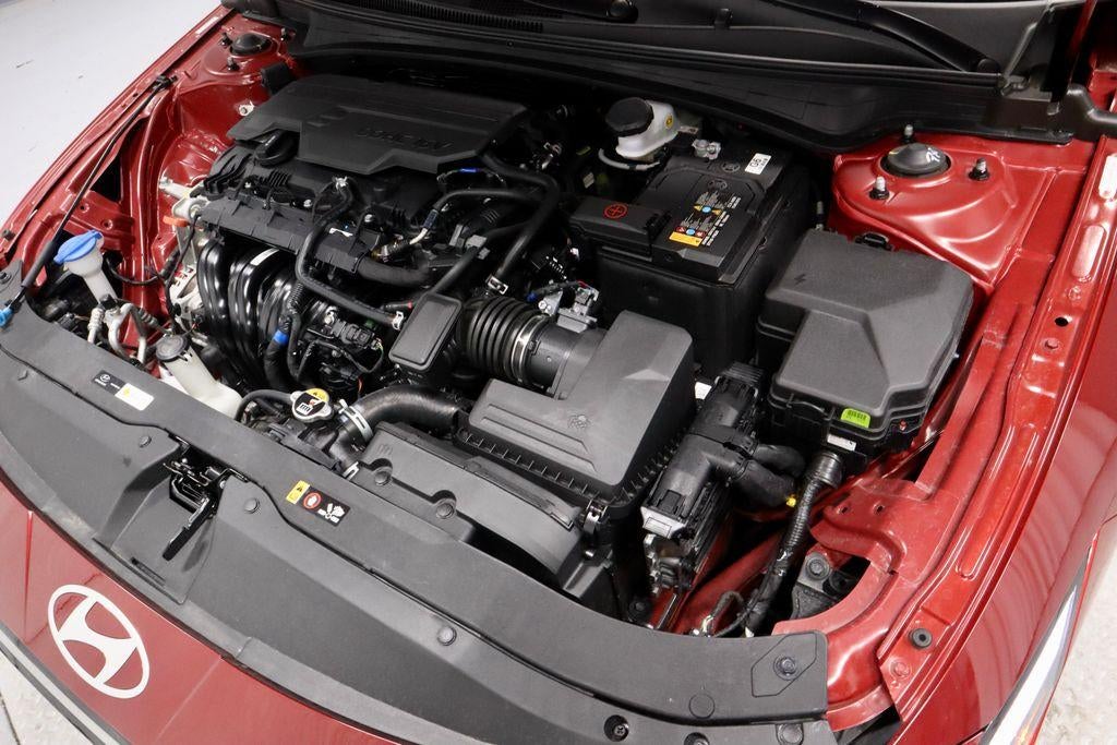 2024 Hyundai ELANTRA SEL IVT