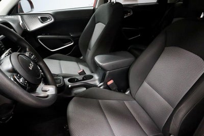 2024 Kia Soul LX IVT