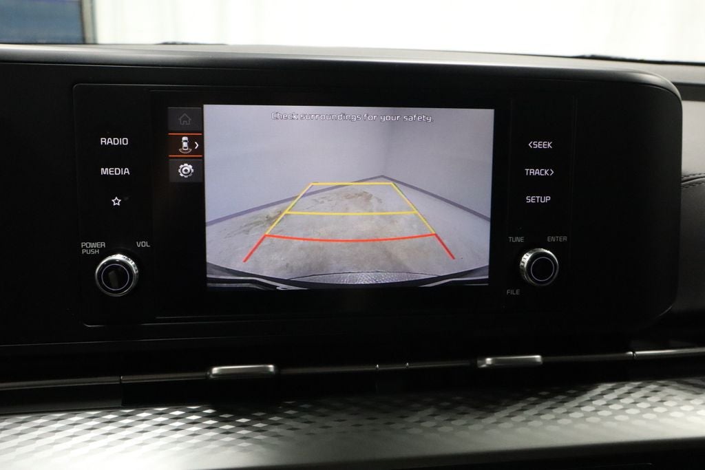 2024 Kia Carnival LX FWD w/Seat Pkg