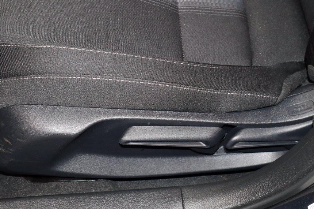 2023 Honda Civic Hatchback LX