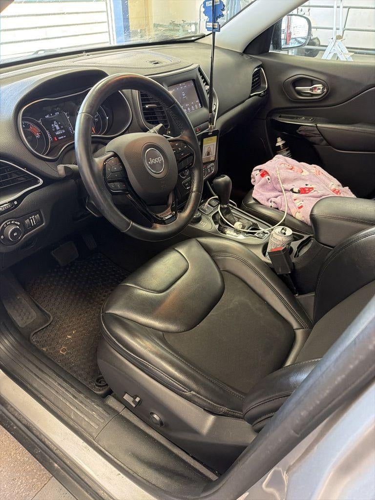 2020 Jeep Cherokee Altitude