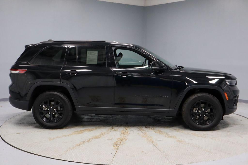 2024 Jeep Grand Cherokee Altitude
