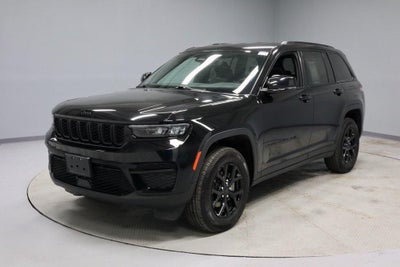 2024 Jeep Grand Cherokee Altitude