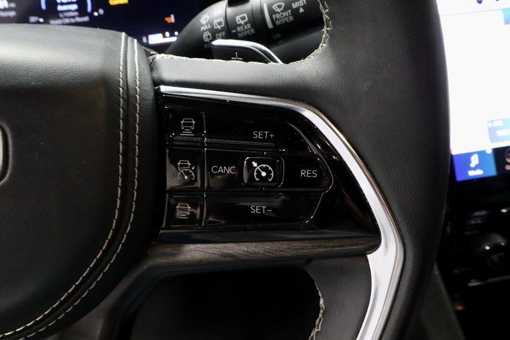 2023 Jeep Grand Cherokee Overland