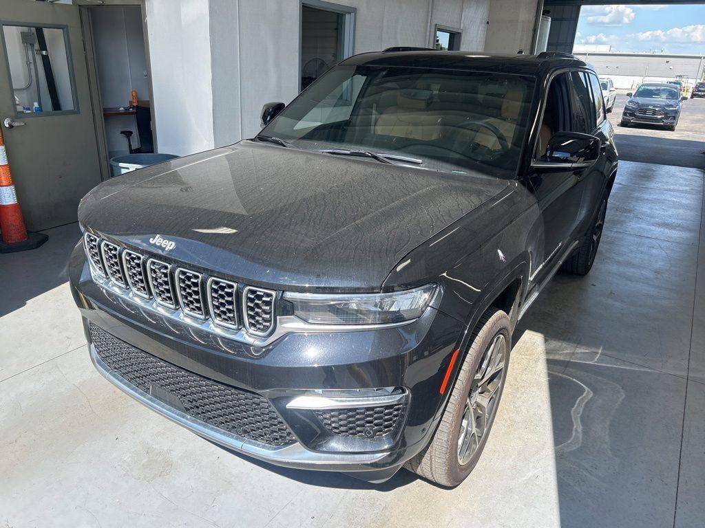 2025 Jeep Grand Cherokee Summit