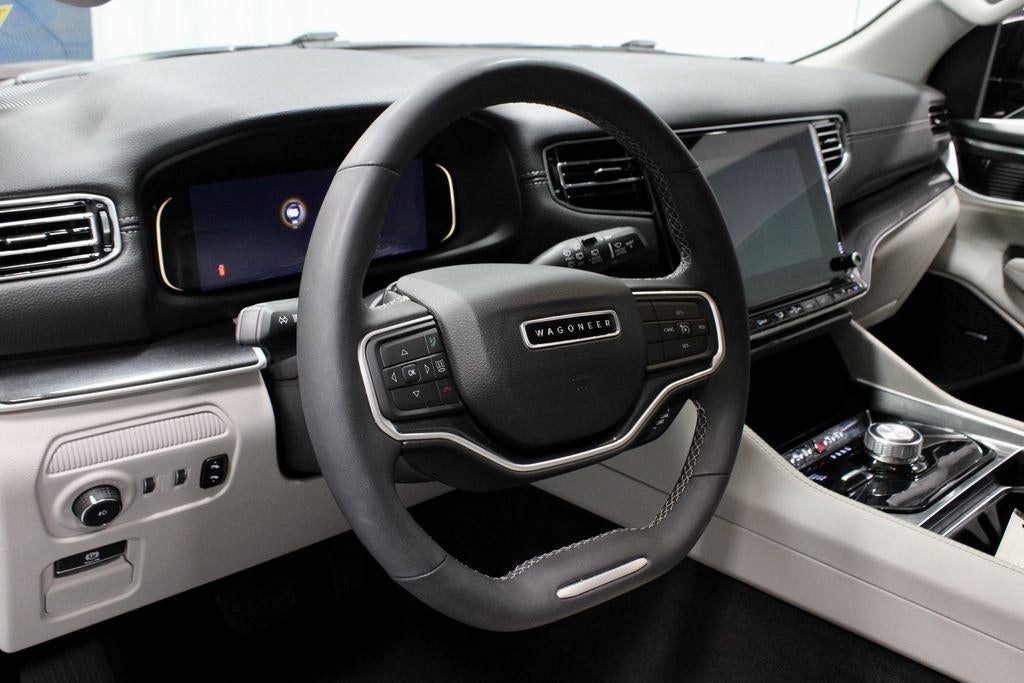 2024 Jeep Wagoneer Base