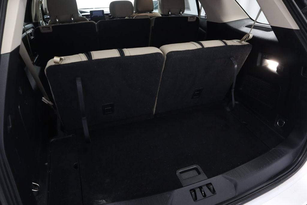2020 Ford Explorer Base