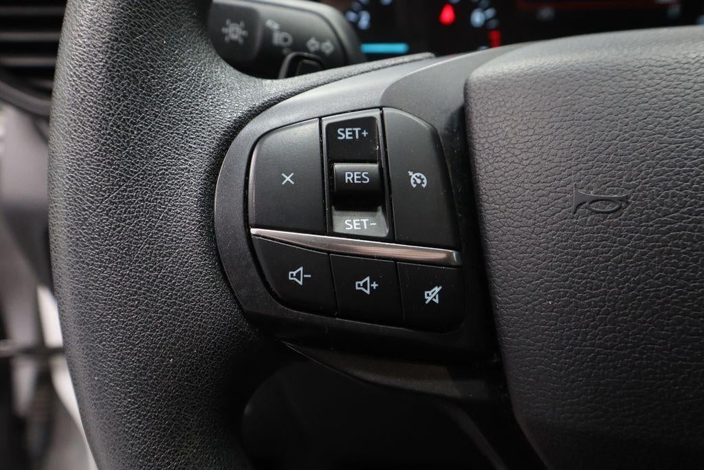 2020 Ford Explorer Base