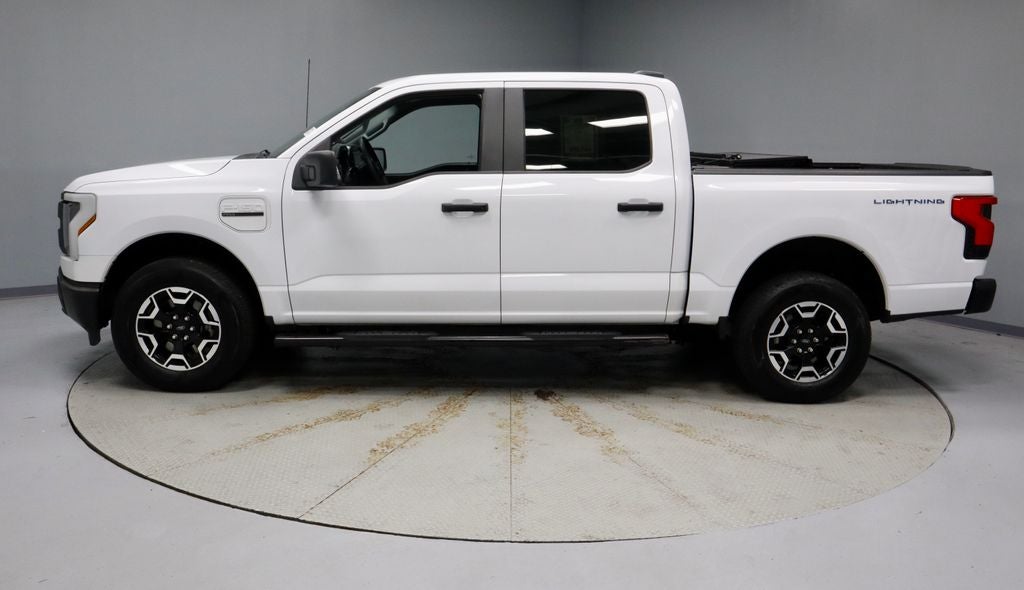 2022 Ford F-150 Lightning Pro