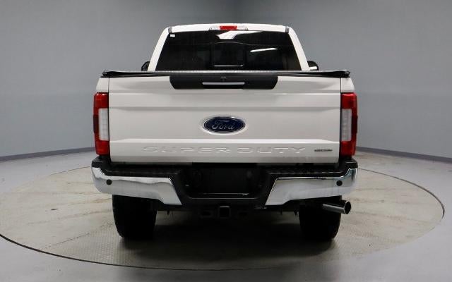 2017 Ford Super Duty F-250 SRW Lariat