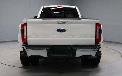 2023 Ford Super Duty F-350 DRW Lariat
