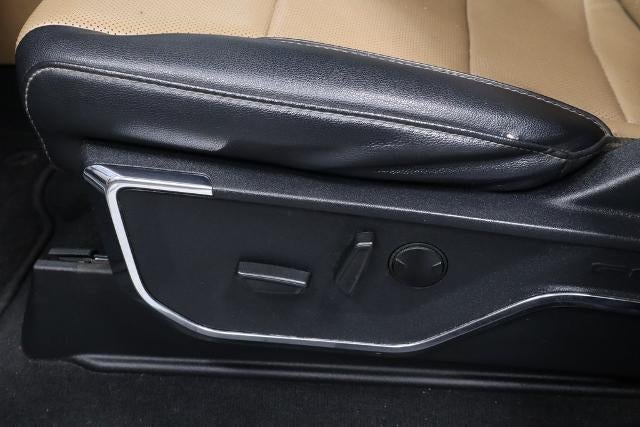 2023 Ford Super Duty F-350 DRW Lariat