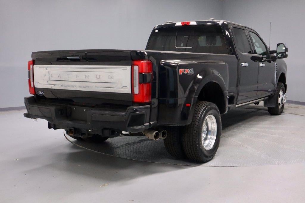 2024 Ford Super Duty F-350 DRW Platinum