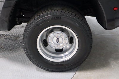 2024 Ford Super Duty F-350 DRW Platinum