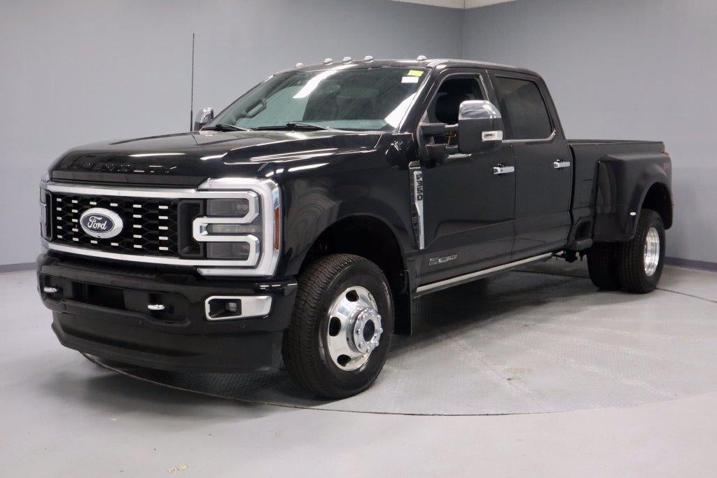 2024 Ford Super Duty F-350 DRW Platinum