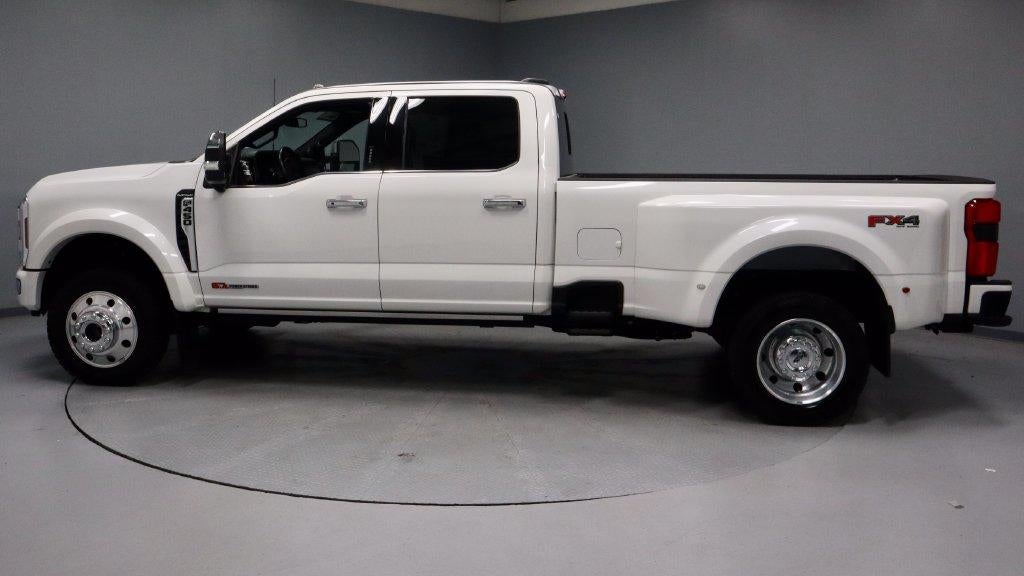 2024 Ford Super Duty F-450 DRW Platinum