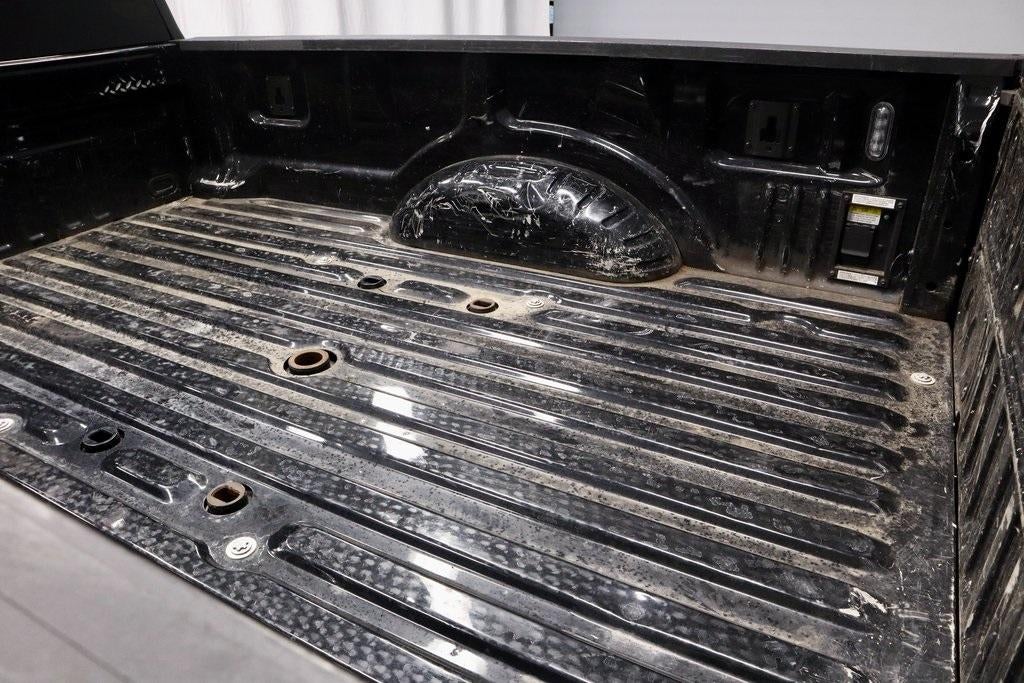 2023 Ford Super Duty F-450 DRW Lariat