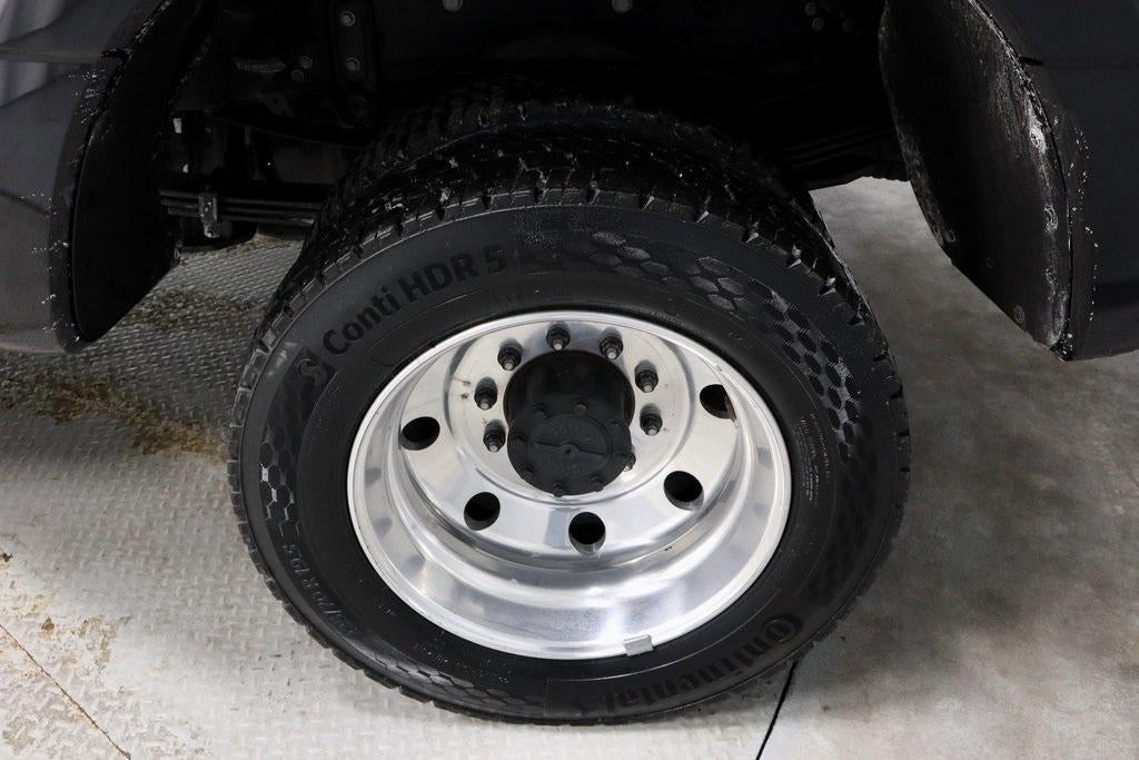 2023 Ford Super Duty F-450 DRW Lariat