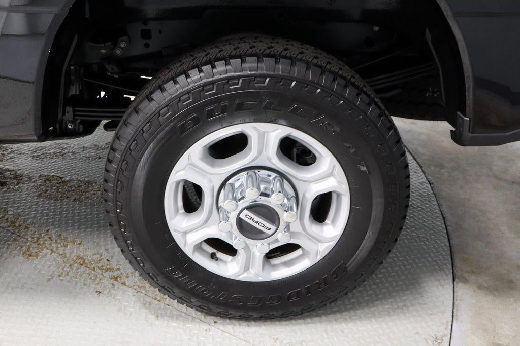 2025 Ford Super Duty F-350 SRW XLT