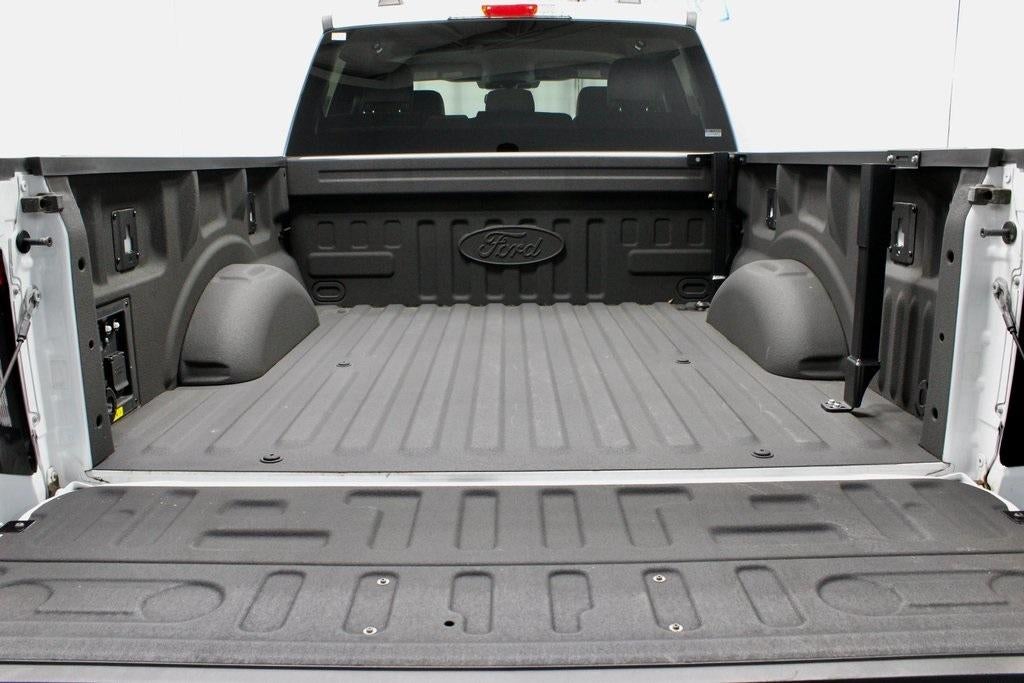 2022 Ford F-150 Lightning Pro