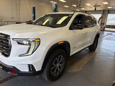 2024 GMC Acadia AT4