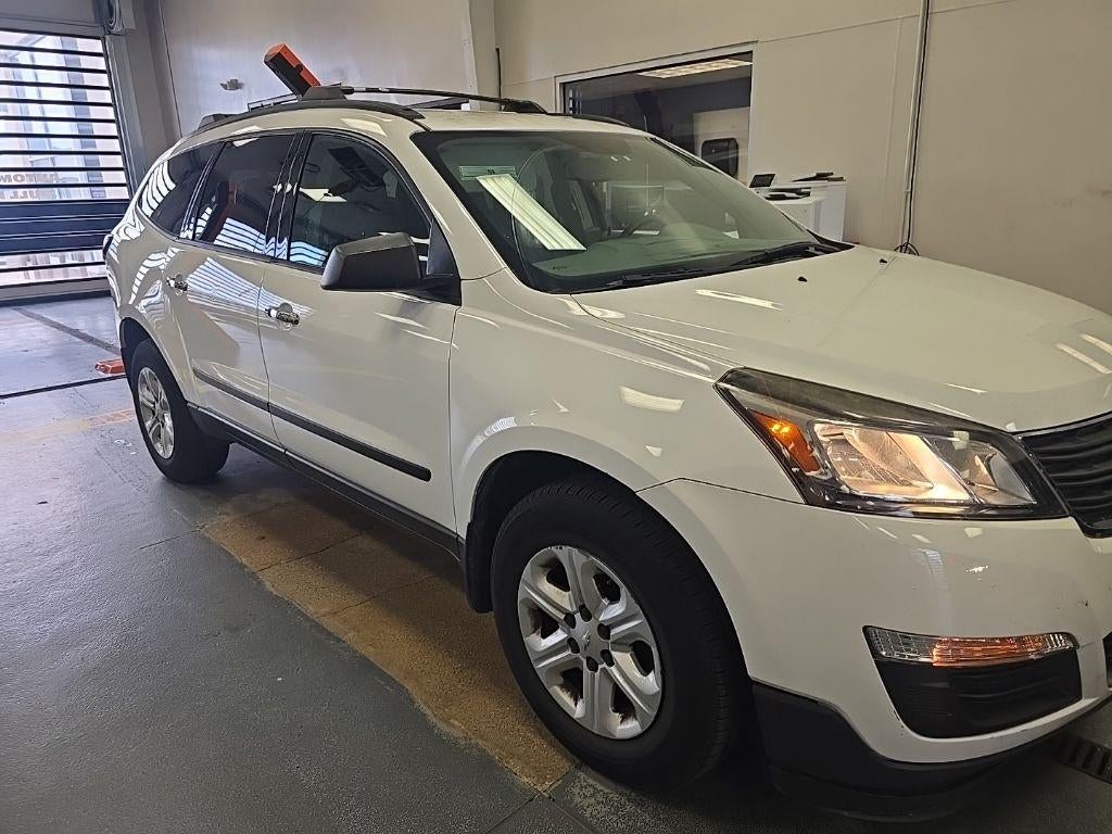 2017 Chevrolet Traverse LS