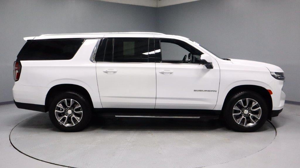2024 Chevrolet Suburban LT