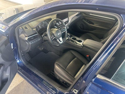 2023 Nissan Altima 2.0 SR