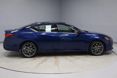 2023 Nissan Altima 2.0 SR