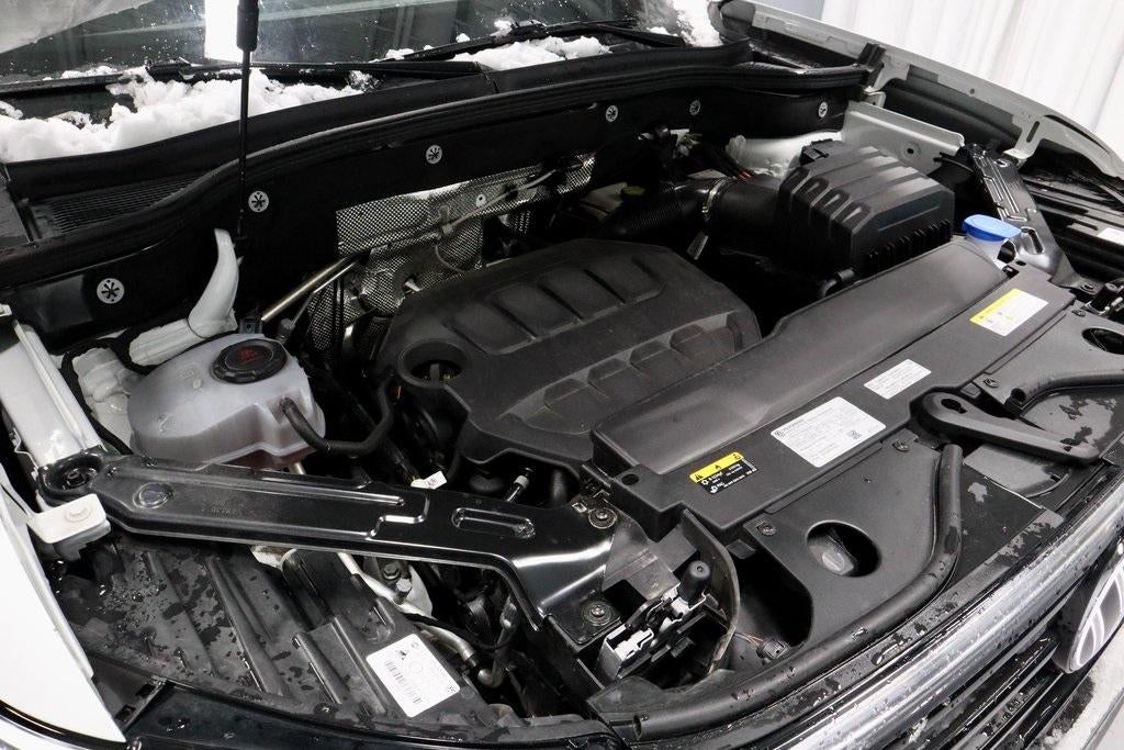 2025 Volkswagen Atlas Cross Sport 2.0T SE w/Technology