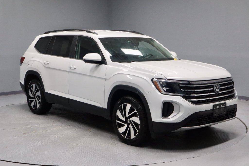 2025 Volkswagen Atlas SE w/Tech