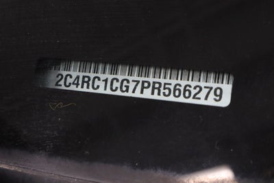 2023 Chrysler Voyager LX