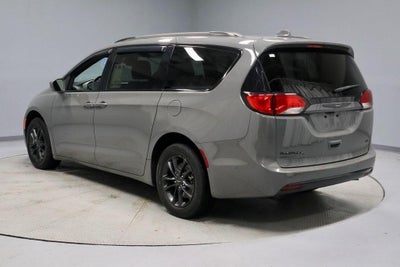 2020 Chrysler Pacifica Launch Edition