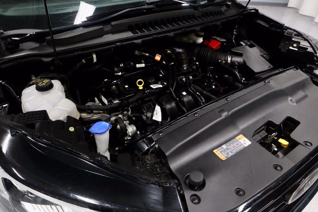 2023 Ford Edge SE