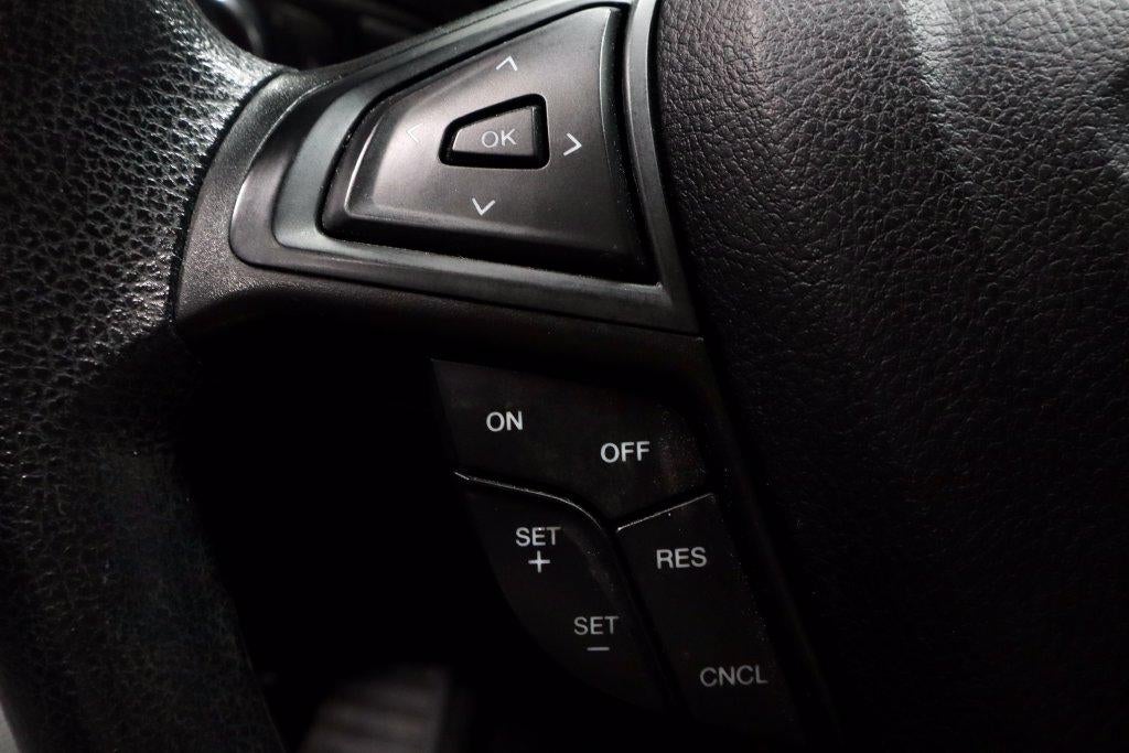 2023 Ford Edge SE