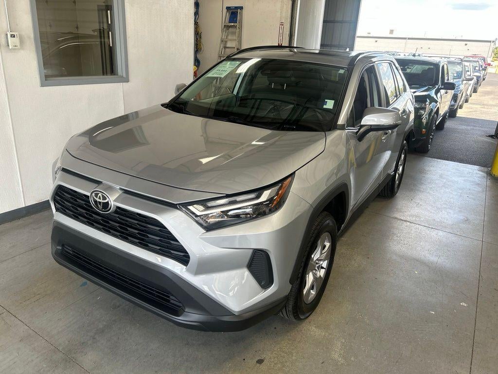 2025 Toyota RAV4 XLE