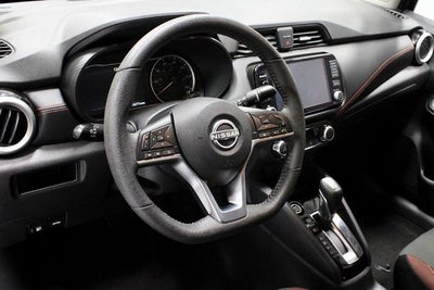 2024 Nissan Versa 1.6 SR