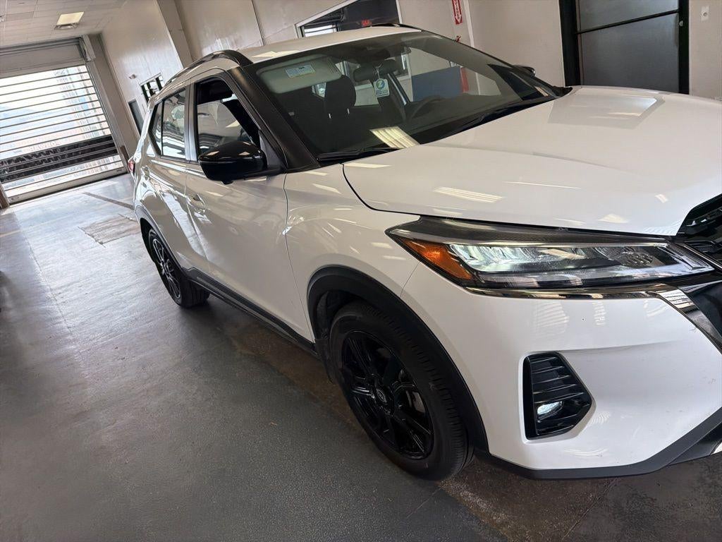 2024 Nissan Kicks SR