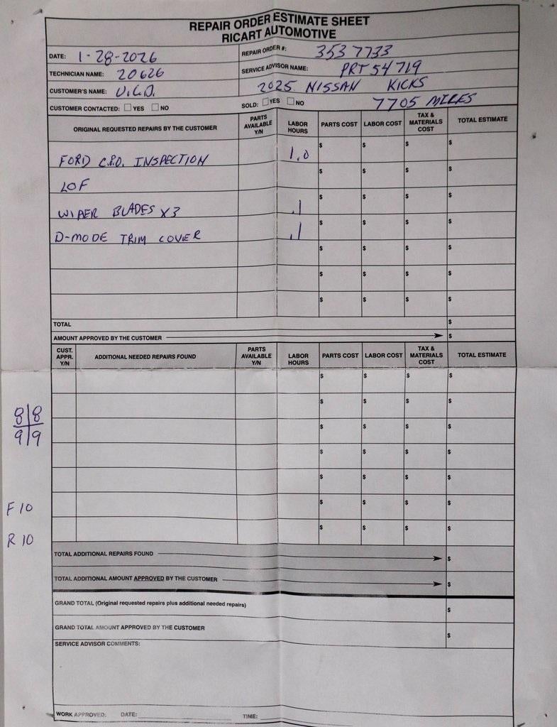 2025 Nissan Kicks SV