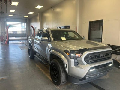 2025 Toyota Tacoma 4WD SR5
