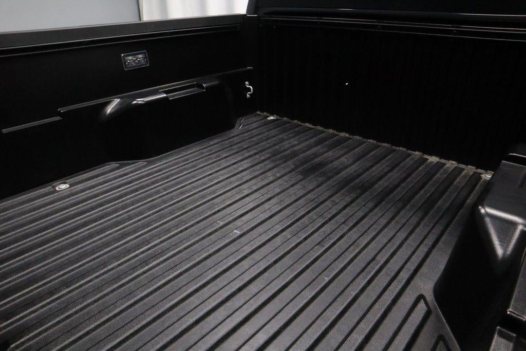 2025 Toyota Tacoma 4WD SR5