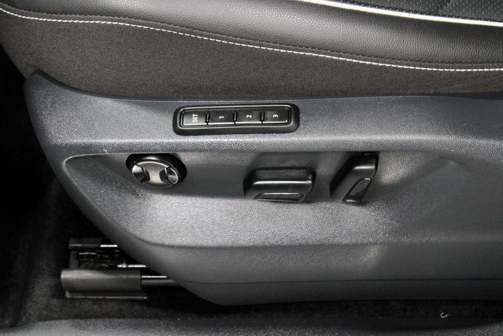 2024 Volkswagen Tiguan 2.0T SEL R-Line