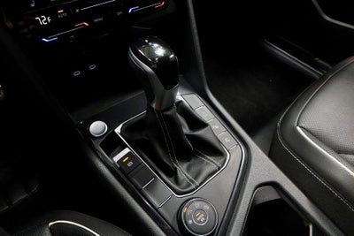 2022 Volkswagen Tiguan 2.0T SEL R-Line