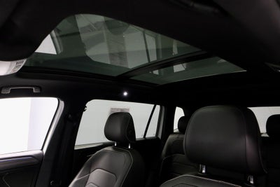 2022 Volkswagen Tiguan 2.0T SEL R-Line