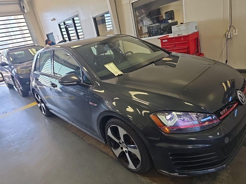 2017 Volkswagen Golf GTI SE