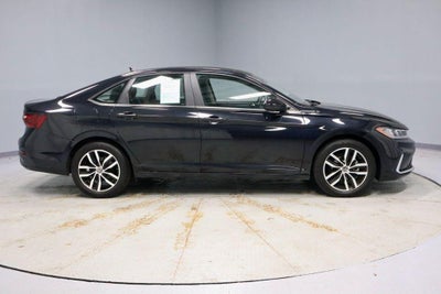 2025 Volkswagen Jetta 1.5T SE