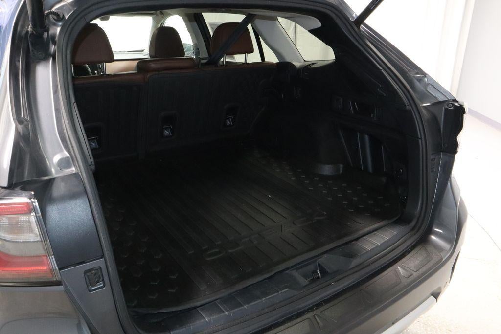 2021 Subaru Outback Touring