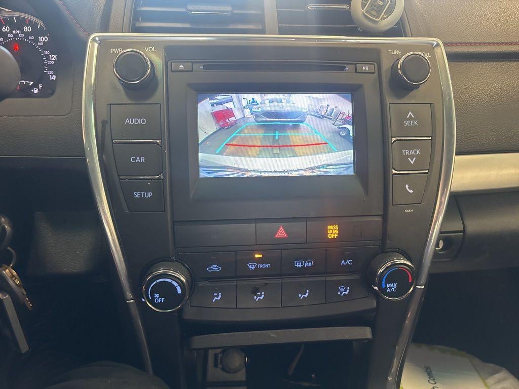 2017 Toyota Camry SE