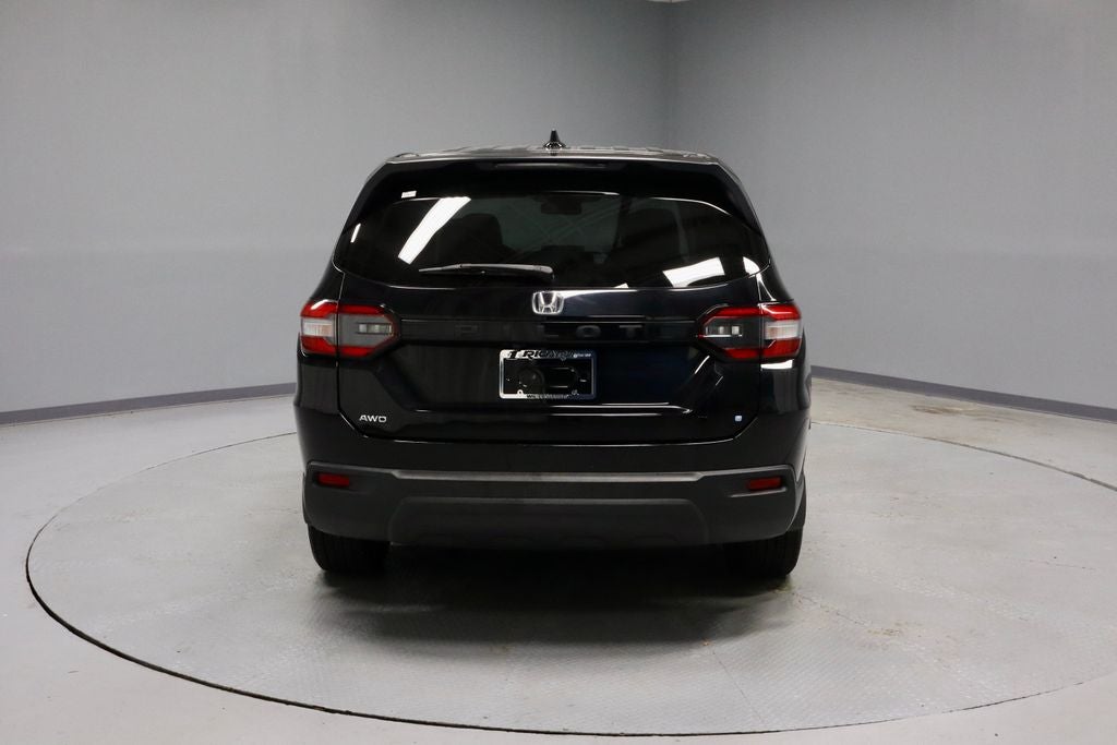 2023 Honda Pilot LX